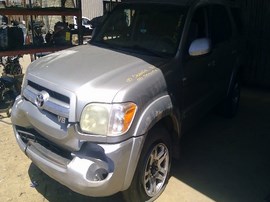 2005 TOYOTA SEQUOIA, SILVER, SR5, 4.7L, AT, 2WD,  Z25112